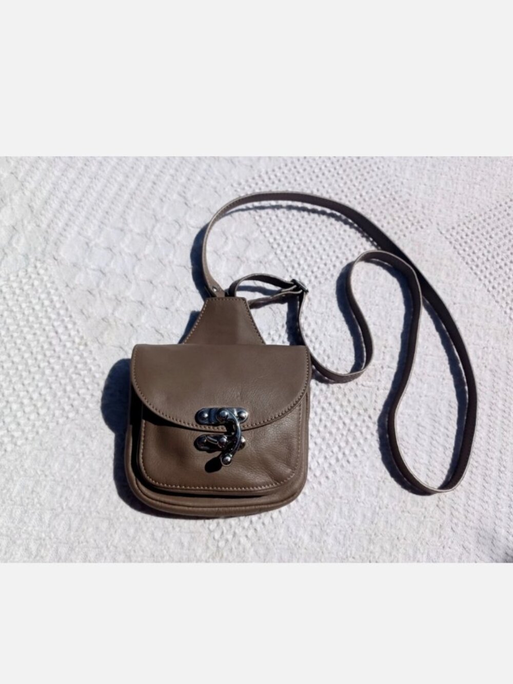 Sundance Genuine Leather Crossbody Mini Pouch Purse Bag Beige Gray Made in Italy